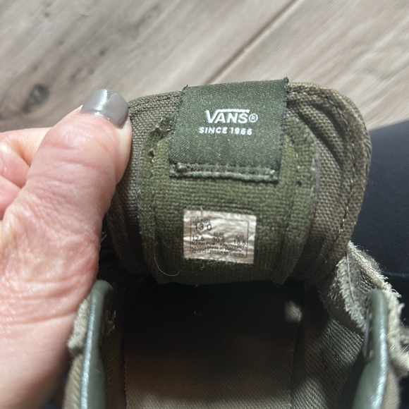 Vans Boys High Tops with Velcro - Picture 4 of 5